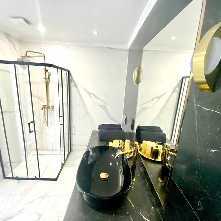 Apartament Sanok-Z Widokiem Na Rynek I Tarasem Exterior foto